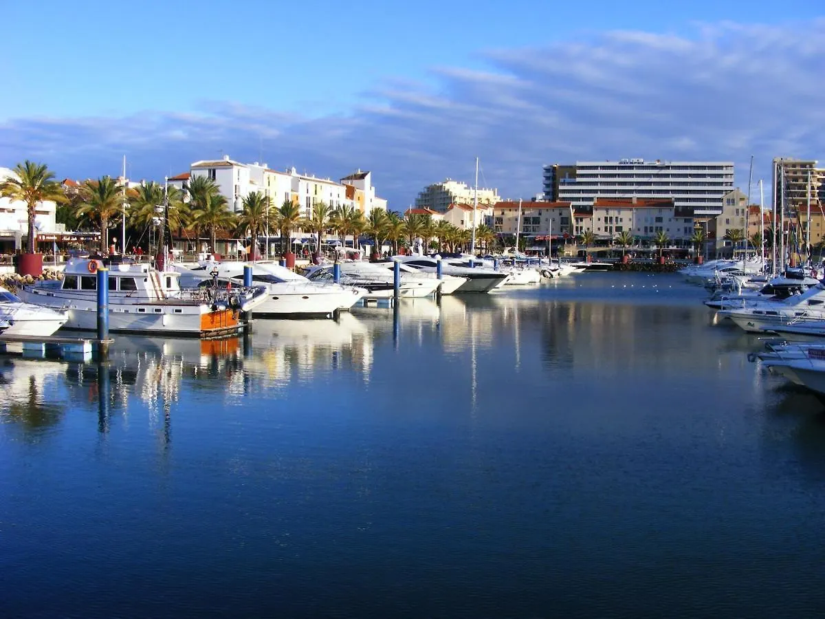 Charming 2-Bed Apartment In Olhos De Agua Albufeira